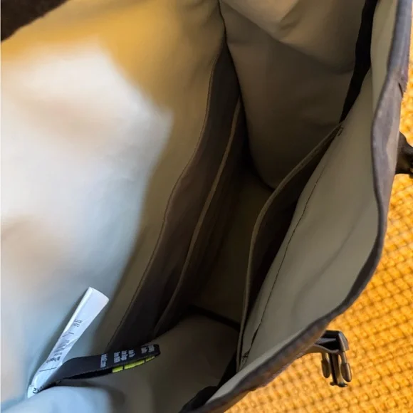 Timbuk2 Mini Prospect Backpack - Picture 6 of 8